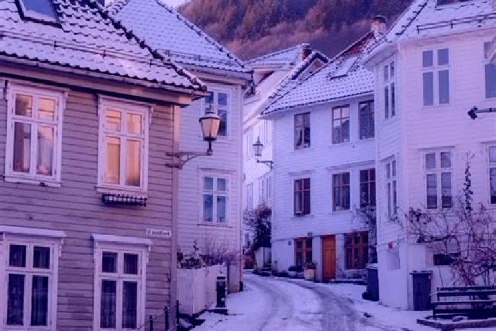 Violet, 32 — Escort in Arnes, Norway
