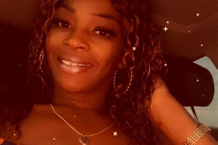 Violet, 32 — Escort in Garlin, France