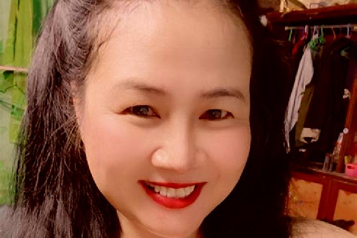 Violet, 32 — Escort in Nong Ha, Vietnam
