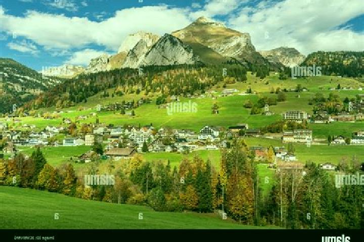 Violet, 32 — Escort in Wildhaus, Switzerland