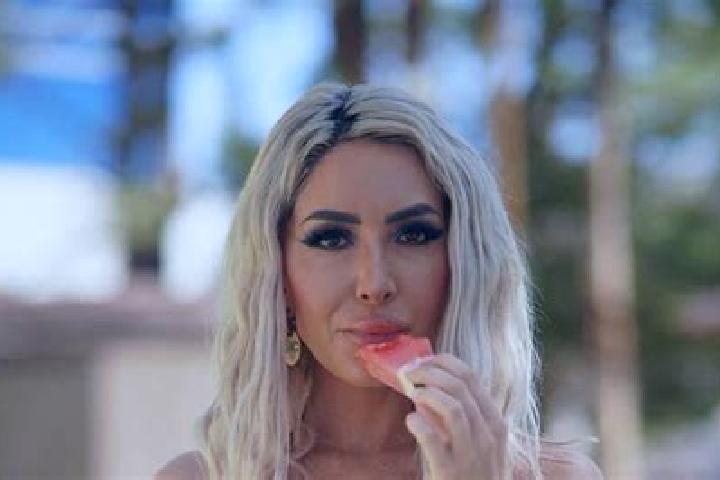 Violet, 33, a auburn amber-eyed caribbean companion based in Farra d Isonzo. Offering Party Girl, Domination, Girlfriend Experience, 69. Available for incall...