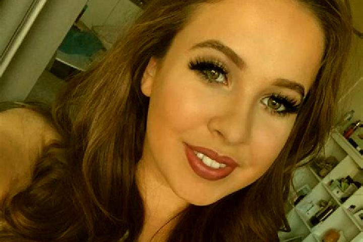 Violet, 33, a dark blonde dark-eyed ebony companion based in Chatou. Offering Deep French Kissing, Duos, Girlfriend Experience, Erotic Massage. Available for...