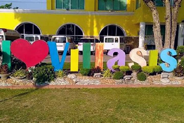 Violet, 33 — Escort in Bacag, Philippines