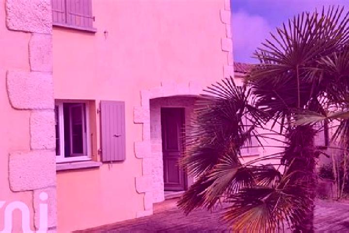 Violet, 33 — Escort in Clavette, France