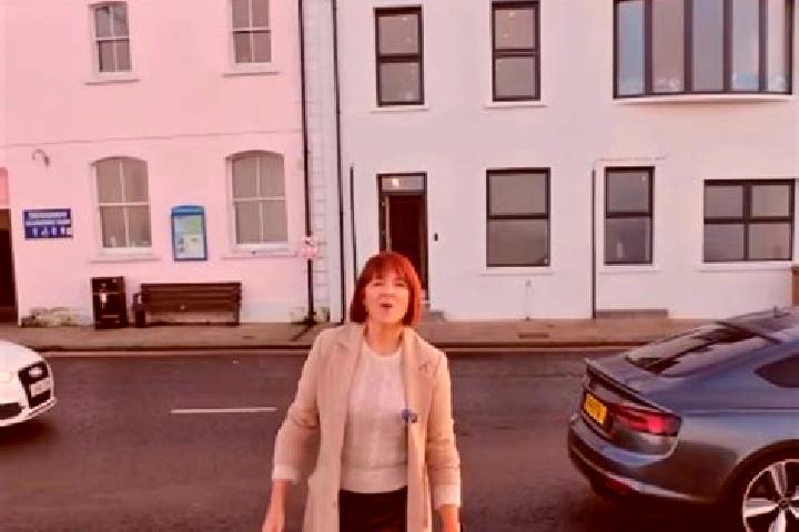 Violet, 33 — Escort in Donaghadee, United Kingdom
