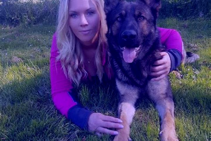 Violet, 33 — Escort in Giekau, Germany