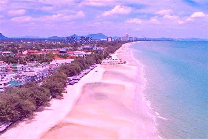 Violet, 33 — Escort in Phetchaburi, Thailand