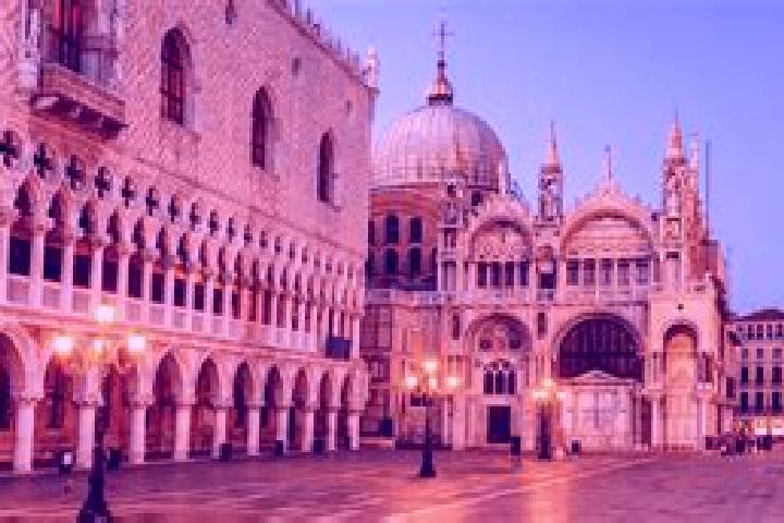Violet, 33 — Escort in Ponte San Marco, Italy