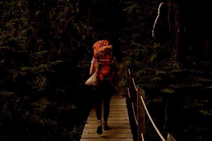 Violet, 33 — Escort in Strathcona Park, Canada