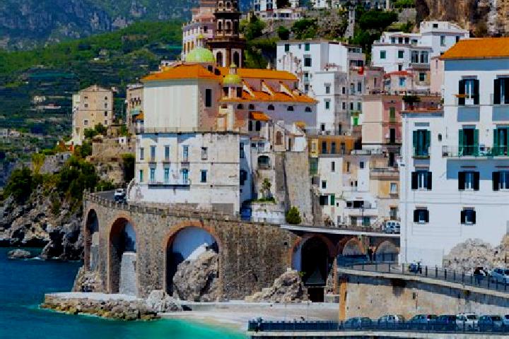 Violet, 33 — Escort in Suvereto, Italy
