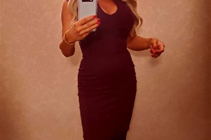 Violet, 34, a blonde amber-eyed caribbean companion based in Picayune. Offering Domination, Roleplay, Overnight. Available for incall and outcall, day and ev...