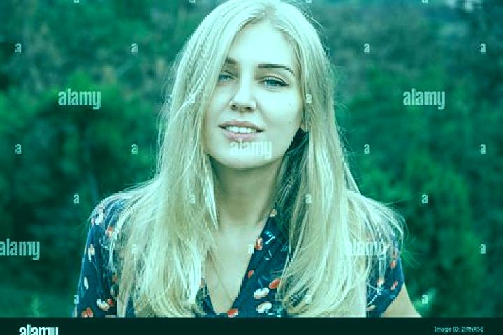 Violet, 34, a blonde blue-eyed middle eastern companion based in Pfaffenhausen. Offering CIM, Party Girl, Couples, Girlfriend Experience. Available for incal...