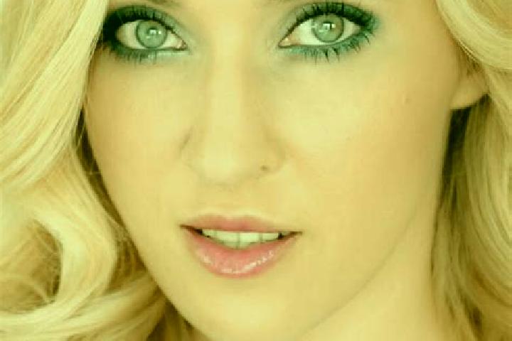 Violet, 34, a blonde green-eyed european companion based in Piis. Offering Prostate Massage, BDSM, Erotic Massage. Available for incall and outcall, day and ...