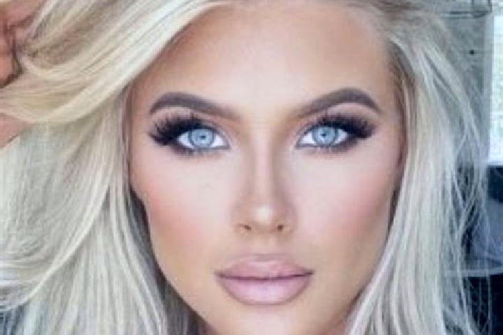 Violet, 34, a platinum blonde amber-eyed ebony companion based in Henis. Offering GFE, Dinner Date, Tantra, Couples, Fetish. Available for incall and outcall...