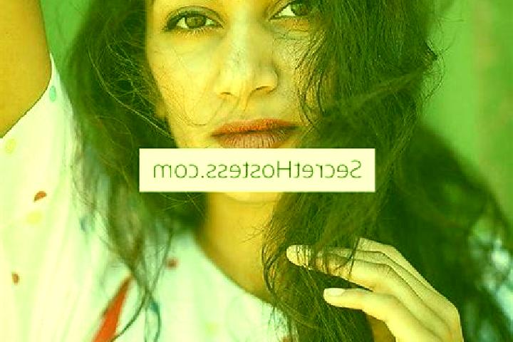 Violet, 34, a red grey-eyed indian companion based in Bauhieleu. Offering Fetish, GFE, Party Girl, BDSM, Deep French Kissing. Available for incall and outcal...
