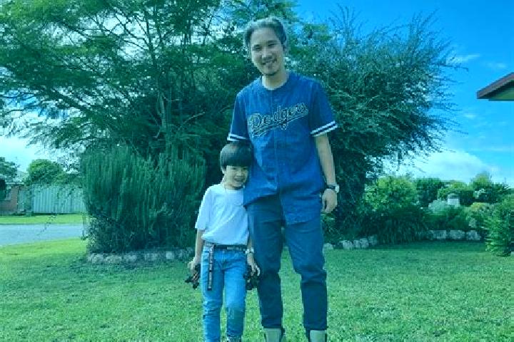 Violet, 34 — Escort in Don, Australia