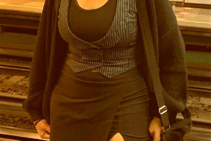 Violet, 34 — Escort in Goekceyaka, Turkey
