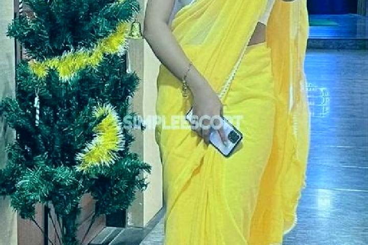 Violet, 34 — Escort in Jalgaon, India