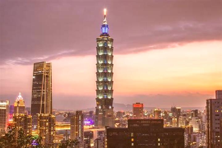 Violet, 34 — Escort in Lugu, Taiwan