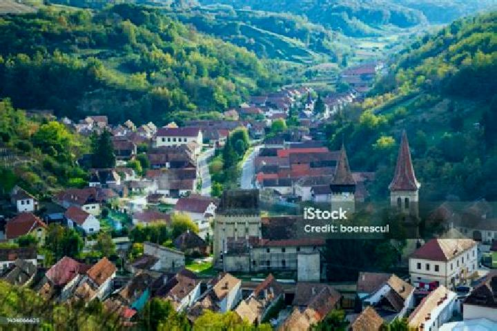 Violet, 34 — Escort in Seica Mica, Romania