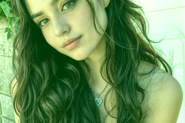 Violet, 35, a dark blonde hazel-eyed middle eastern companion based in Hezhai. Offering Fetish, A-Level. Available for incall and outcall, overnight bookings...