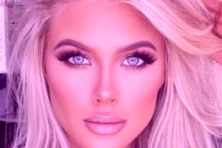 Violet, 35, a platinum blonde dark-eyed european companion based in Jorochito. Offering Duos, Overnight, Girlfriend Experience, Dinner Date. Available for in...