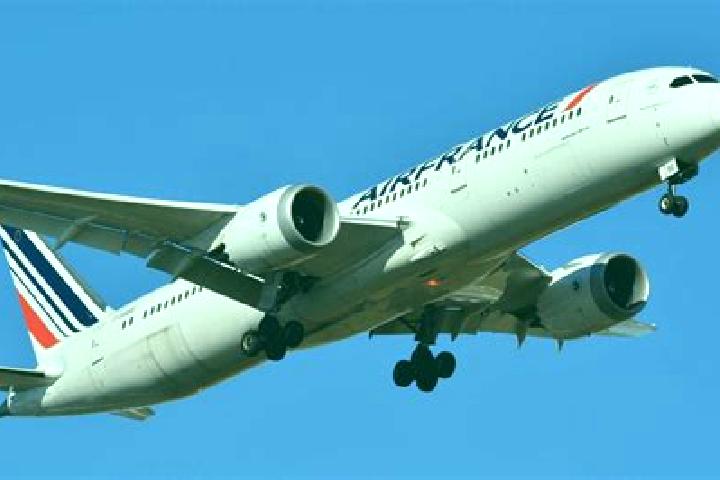 Violet, 35 — Escort in Ayrens, France