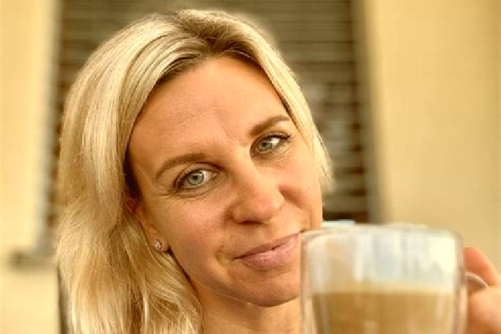 Violet, 35 — Escort in Horni Becva, Czech Republic
