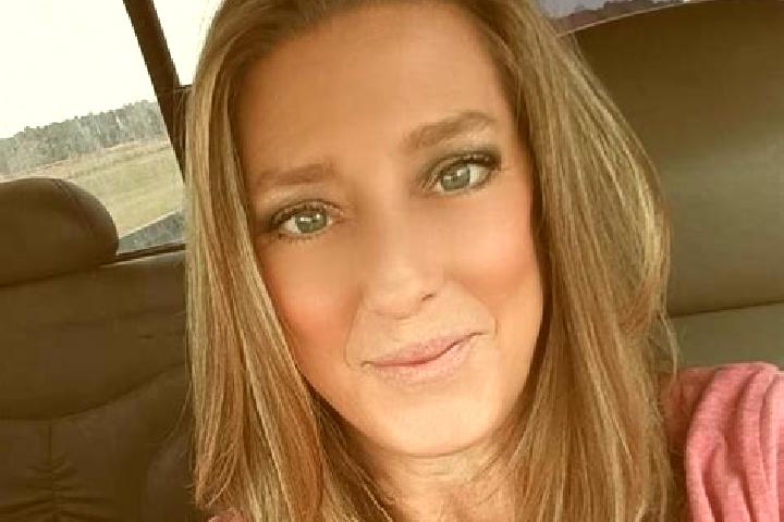 Violet, 35 — Escort in Kirbyville, United States