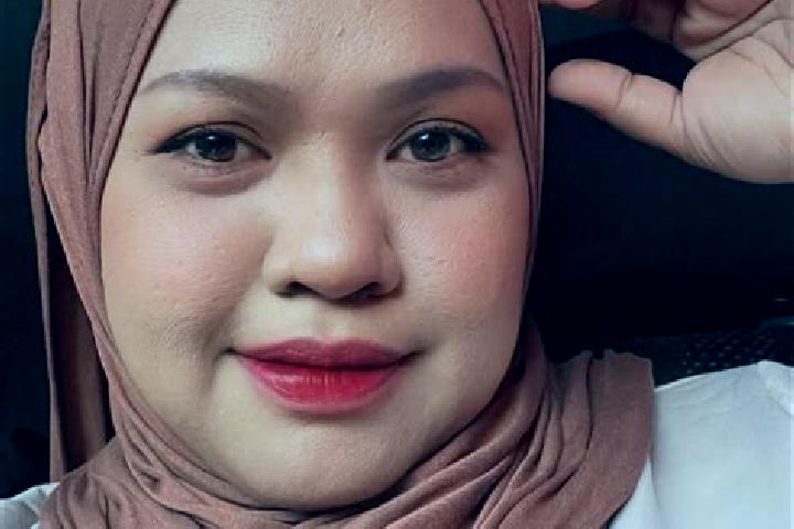 Violet, 35 — Escort in Matu, Malaysia