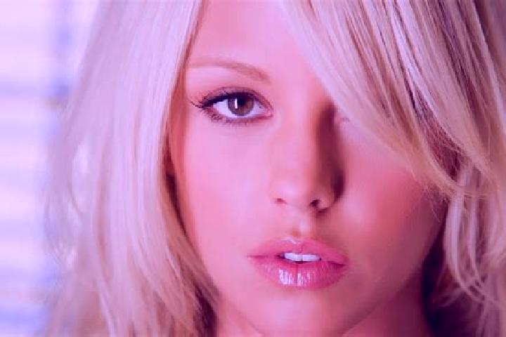 Violet, 36, a blonde brown-eyed caribbean companion based in Achkhoy-Martan. Offering OWO, GFE, A-Level. Available for incall and outcall, overnight bookings...