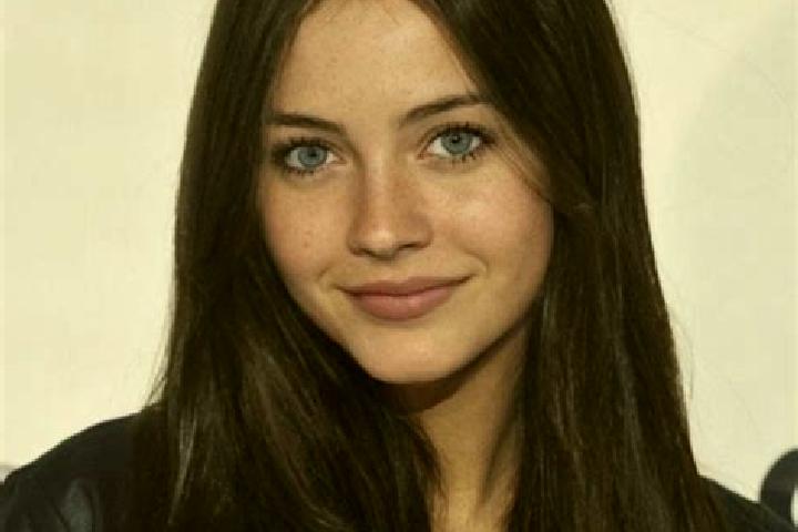 Violet, 36, a brunette blue-eyed slavic companion based in Rejoso. Offering A-Level, Fetish, Dinner Date. Available for incall and outcall, day and evening d...