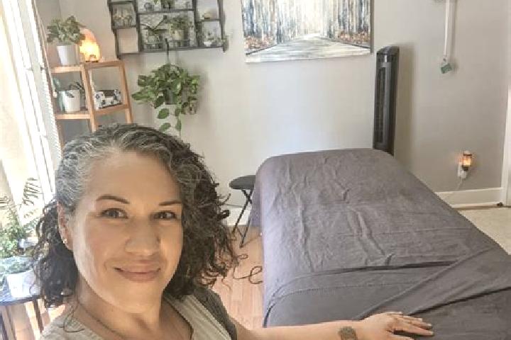Violet, 36, a brunette grey-eyed mediterranean companion based in Midvale. Offering Couples, Massage, A-Level. Available for incall and outcall, day and even...