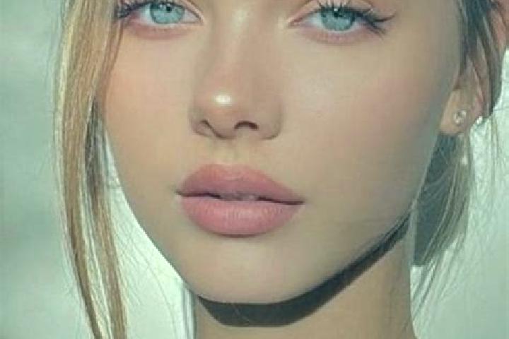 Violet, 36, a dark blonde blue-eyed latina companion based in Sannicandro di Bari. Offering GFE, Domination, Duos, Fetish. Available for incall and outcall, ...