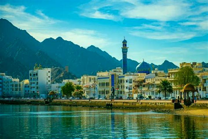 Violet, 36 — Escort in Bawshar, Oman