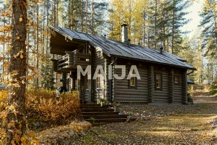 Violet, 36 — Escort in Kuhmoinen, Finland