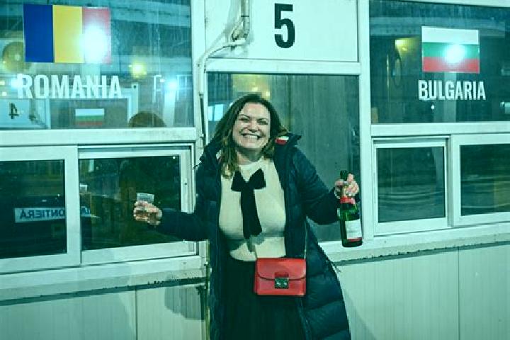 Violet, 36 — Escort in Laicai, Romania