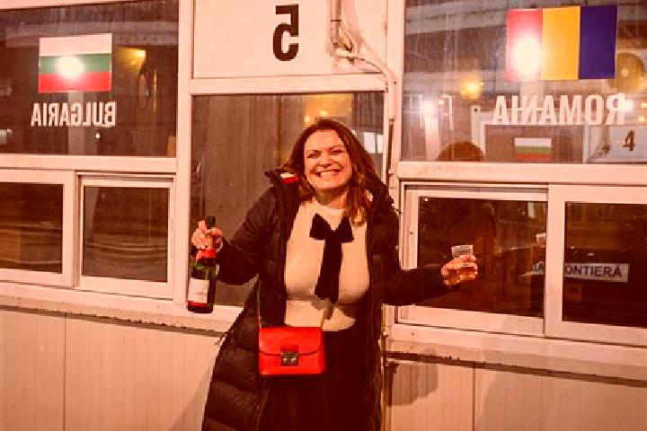 Violet, 36 — Escort in Nermed, Romania