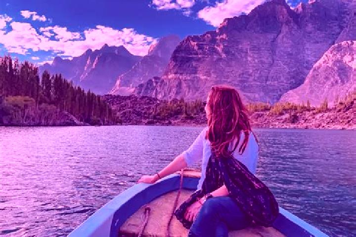 Violet, 36 — Escort in Skardu, Pakistan