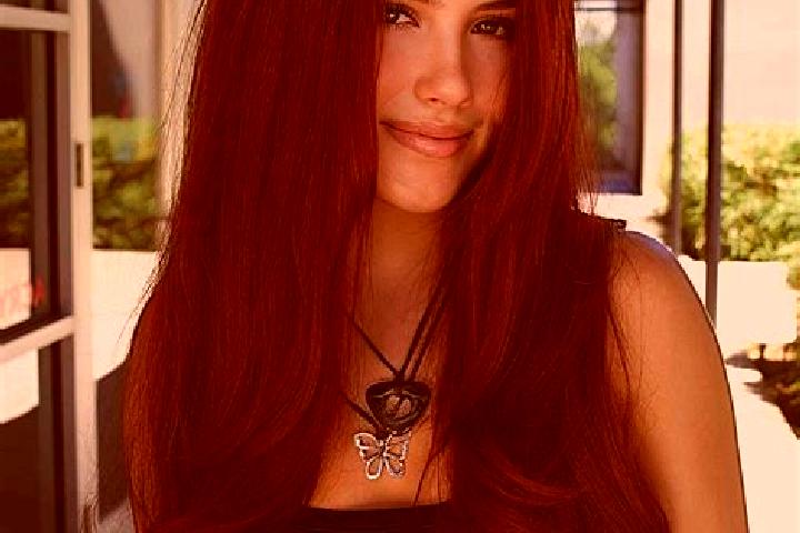 Violet, 37, a auburn dark-eyed caucasian companion based in Dealu. Offering BDSM, Fetish, Tantra. Available for incall and outcall, overnight bookings availa...