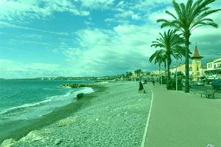 Violet, 37, a black green-eyed mediterranean companion based in Cagnes-sur-Mer. Offering GFE, A-Level, Travel Companion, Striptease. Available for incall and...