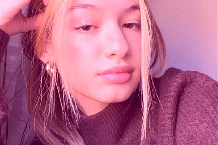 Violet, 37, a blonde brown-eyed mixed companion based in Kelekci. Offering Girlfriend Experience, Roleplay, 69, OWO, CIM. Available for incall and outcall, o...