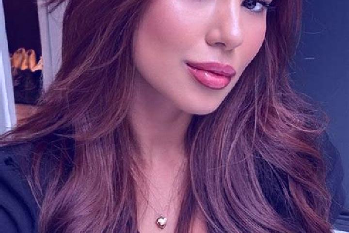 Violet, 37, a chestnut brown-eyed latina companion based in Liben. Offering Couples, Striptease, Fetish, 69. Available for incall and outcall, overnight book...