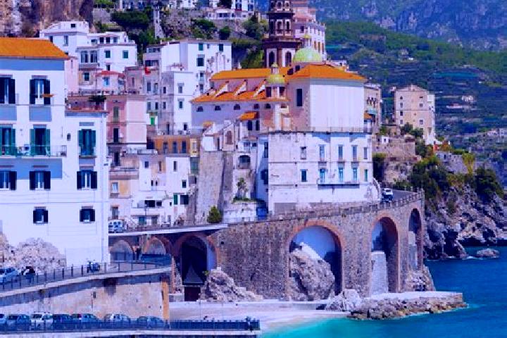 Violet, 37 — Escort in Arnesano, Italy
