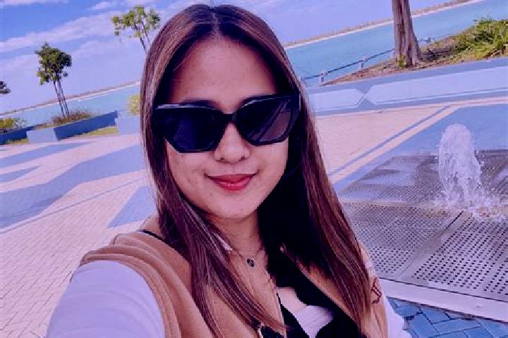 Violet, 37 — Escort in GJak Glei, Vietnam