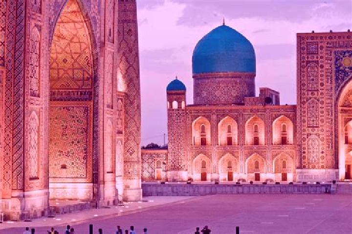 Violet, 37 — Escort in Langar, Uzbekistan