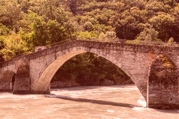 Violet, 37 — Escort in Ponte di Ferro, Italy