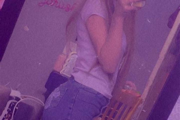 Violet, 37 — Escort in Trhoviste, Slovakia