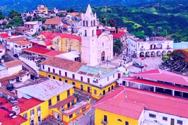 Violet, 37 — Escort in Zacualpa, Mexico