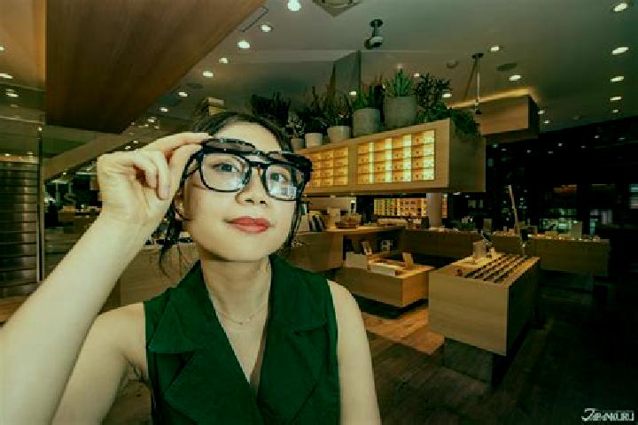 Violet, 37 — Escort in Zhouxi, China